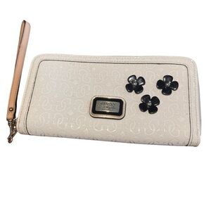 GUESS White Zip Around Wallet Black Flower Detail Monogram Pattern Y2K